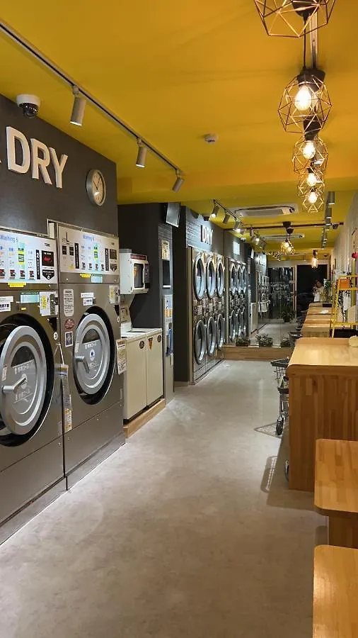 Ge Do Yuan: Centrally Located 3-Story Guesthouse Tokyo 0*,